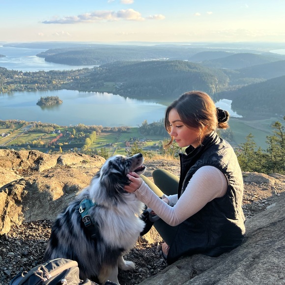 β’ a b o u t m e β’ - Picture 4 of 6